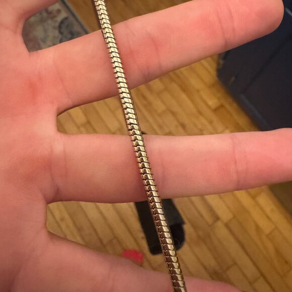 Kate Spade Riverside Street Emmie Crossbody - Black Lizard Embossed Leather - Picture 6 of 9